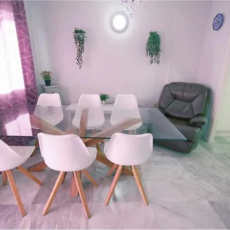 Dinastia D201 By Tenerife & Sales * Los Cristianos (Tenerife)